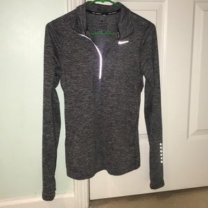 NIKE DRI-FIT QUARTER ZIP XSMALL